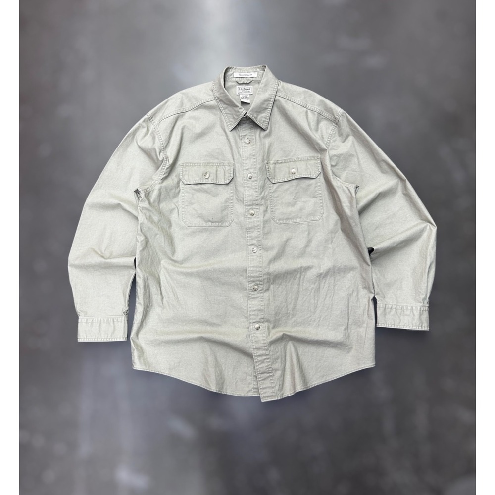 L.L. Bean Traditional Fit Button Up Shirt Men's Large Beige Khaki Cotton Workwea